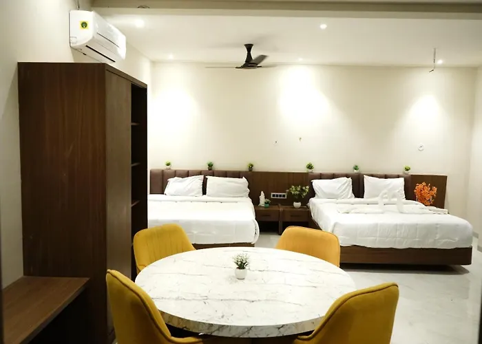 Hotel Leena Inn