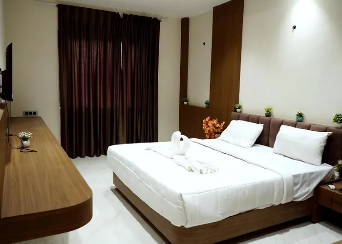 Hotel Leena Inn