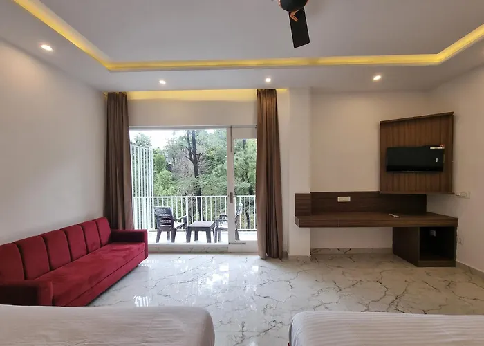 Hotel Luxe Vista Dalhousie By Snow Crest