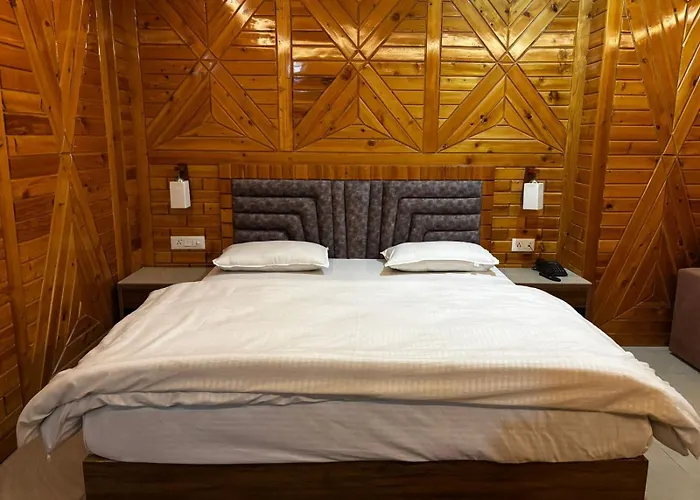 Jb Hotel And Resort
