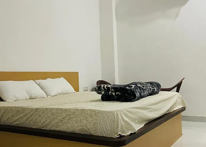 Hotel Devansh , Niwai
