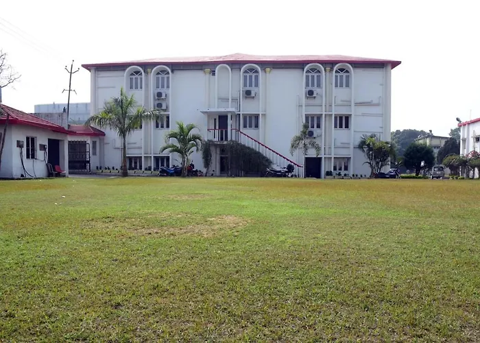 Hotel Royal Maithan International