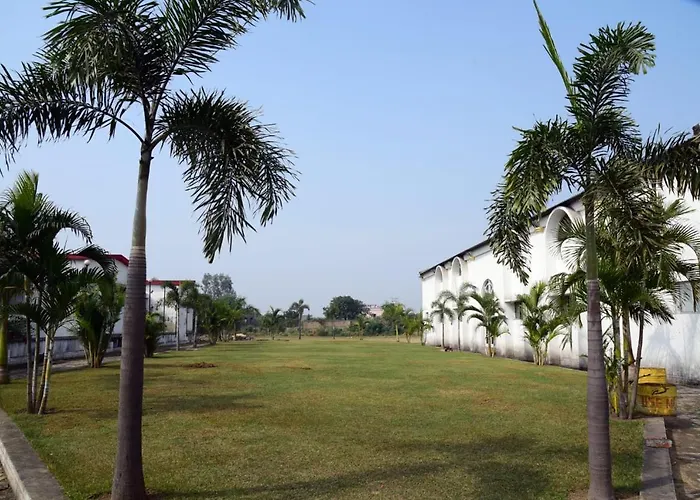 Hotel Royal Maithan International