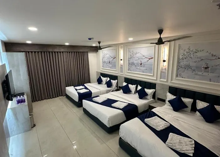 Hotel Crown