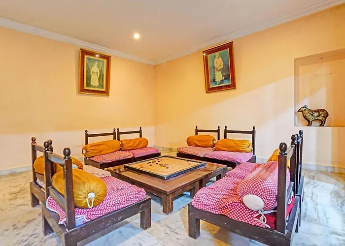 Super Townhouse Oak Kumbhalgarh Forest View Formerly Kumbhal Castle