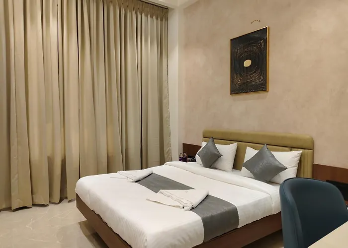 Hotel Raas Vrindavan