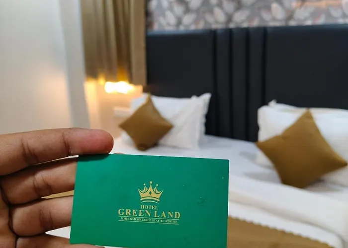 Hotel Green Land
