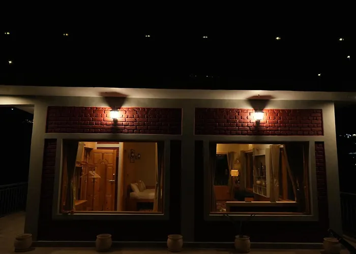 The Windbloom - Himalayan Farm Stay