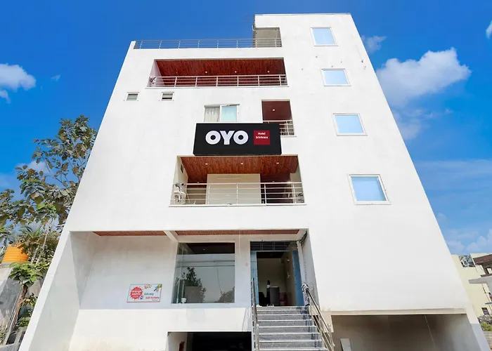 Hotel O Srinivasa Hotel Luxury Rooms
