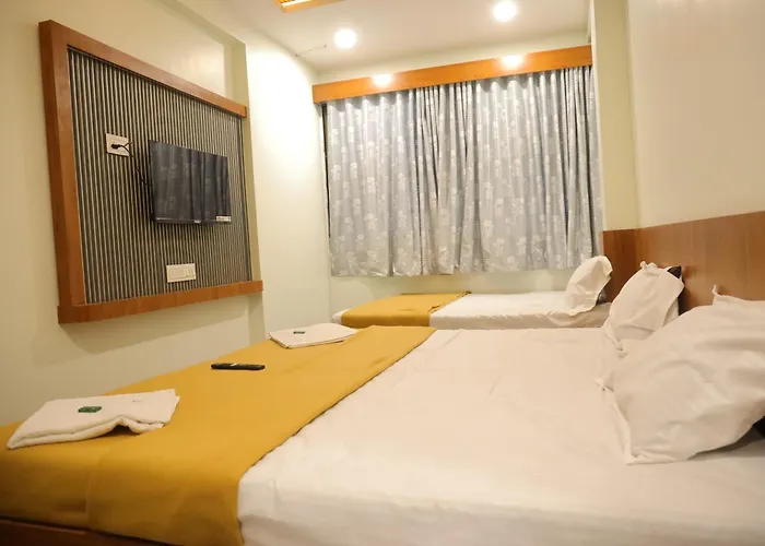 Hotel Sumeet Palace