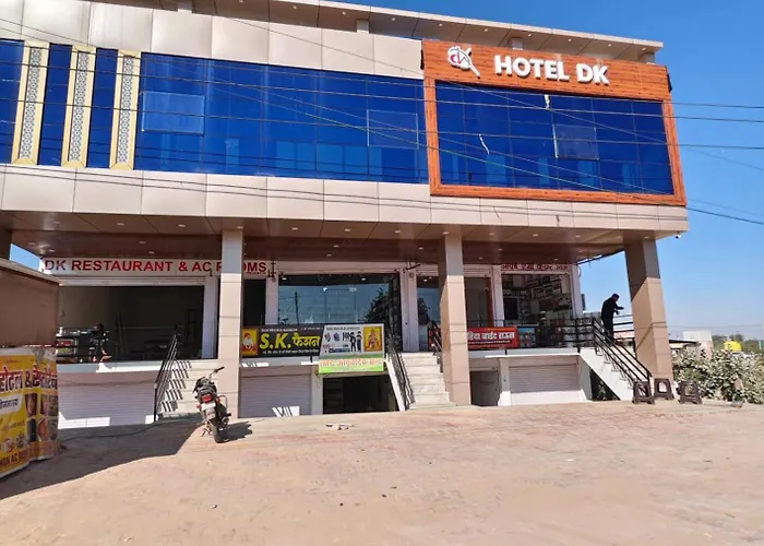 Dk Hotel & Restorent