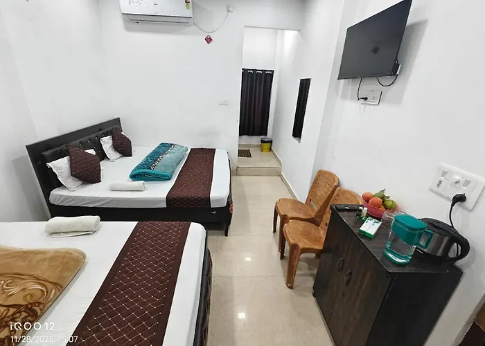 Hotel Raghav Inn