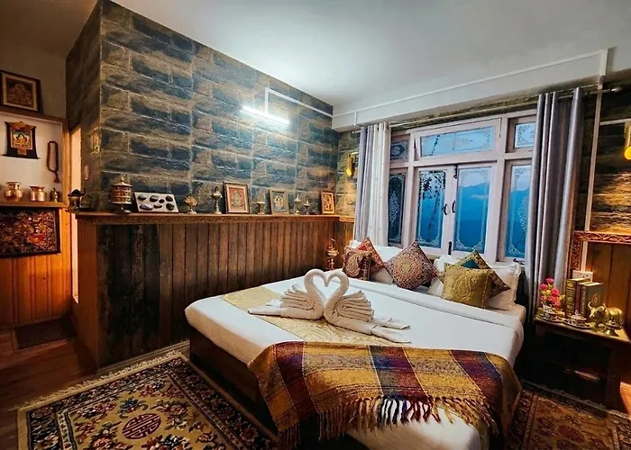 Jo'Stel Hotel Valley View - Best View In Pelling