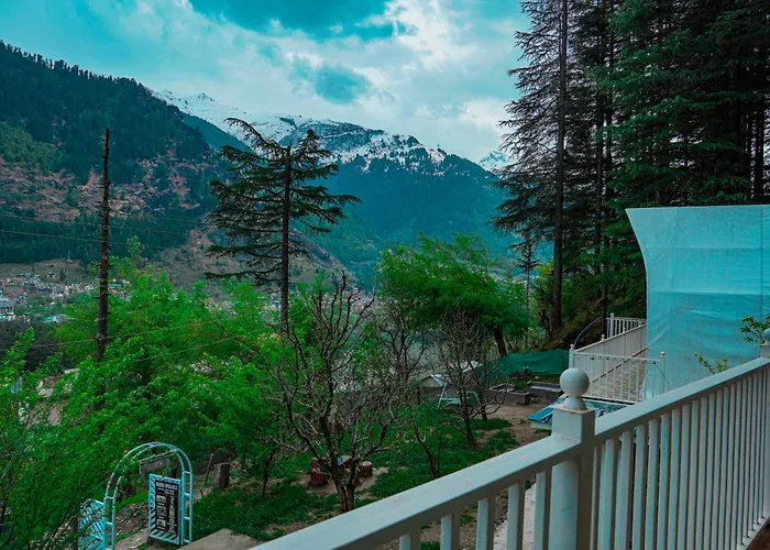 Peakaboo Manali