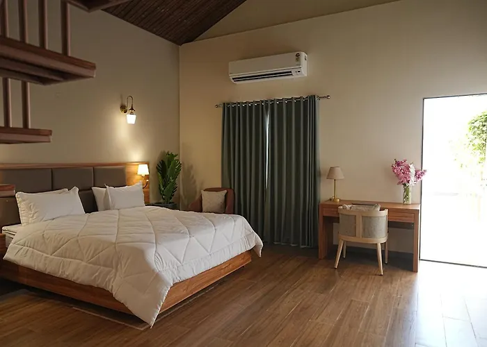 Jalashay Resort