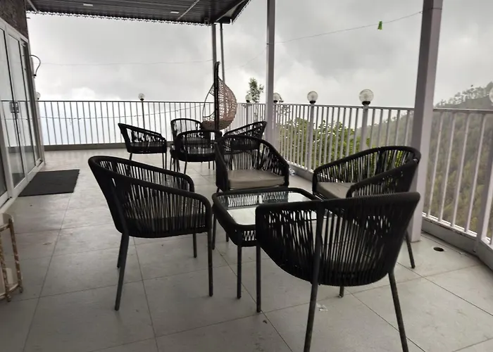 Hotel Maheshwari Tehri