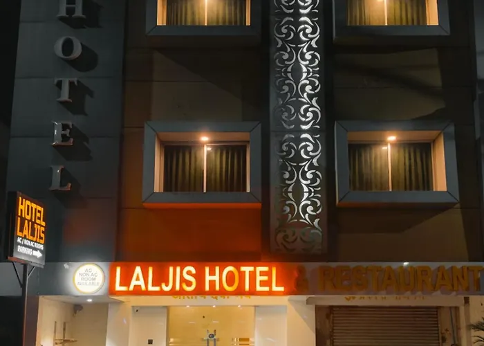 Lalji'S Hotel & Restaurant