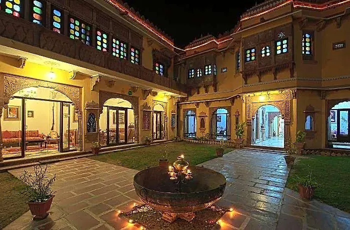 Ravla Bhenswara Hotel