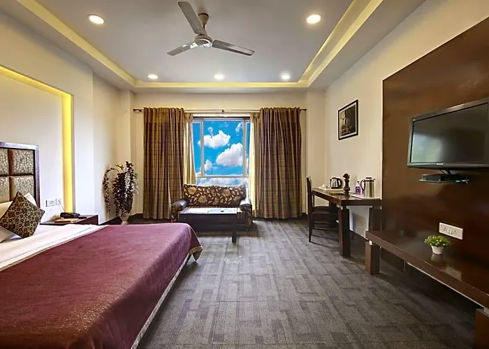 Hari'S Court Inns & Hotels