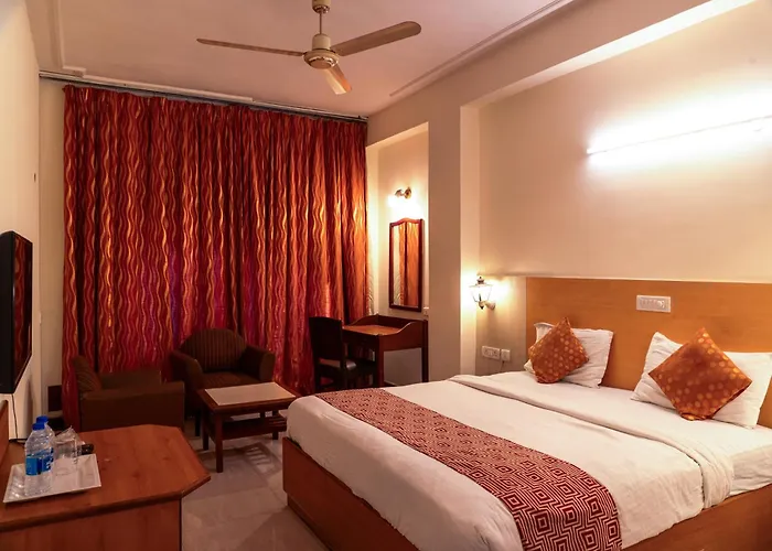 Belsons Taj Mahal Hotel