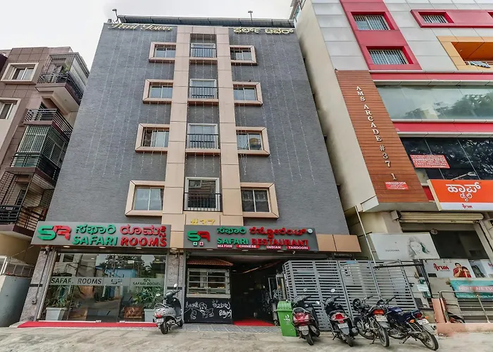Capital O Safari Rooms Near Snow City Bangalore