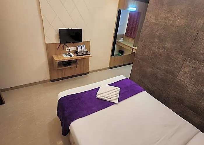 Palash Inn