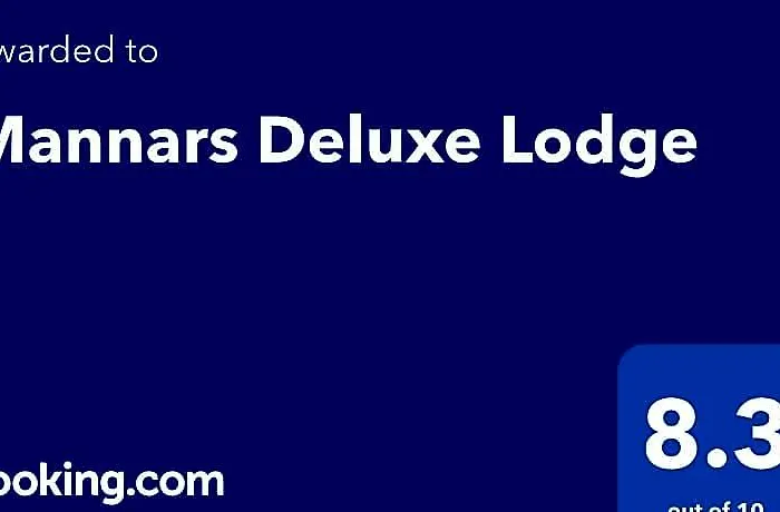 Mannars Deluxe Lodge