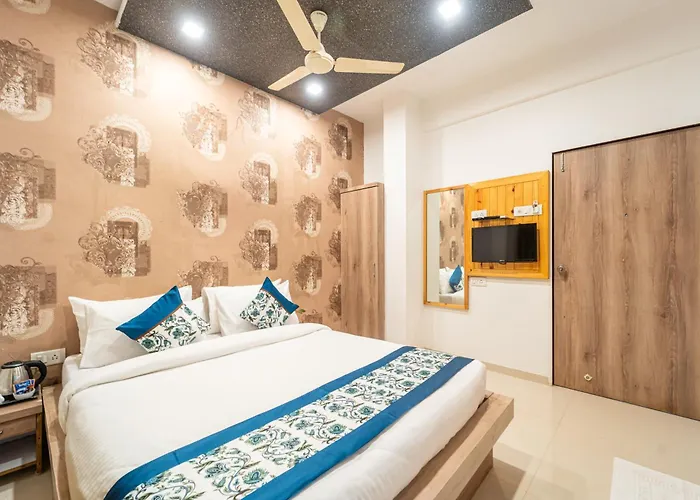 Strawberry King Resort Mahabaleshwar