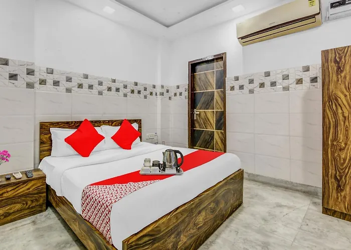 Hotel O New Singh