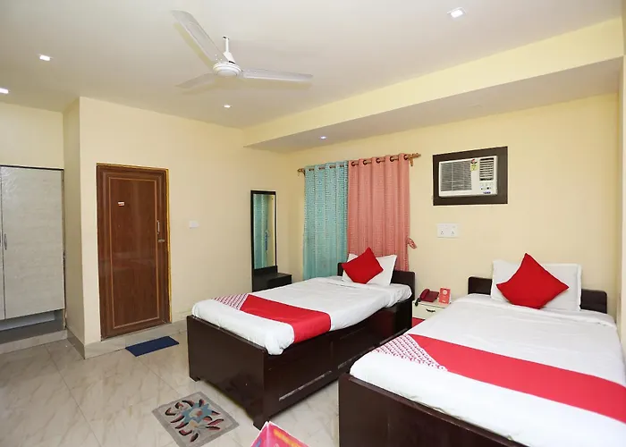 Hotel O Geetanjali Palace
