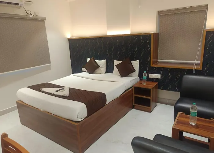 Fabhotel Tals Hitech - Nr Jubliee Enclave, Hitech City Hyderabad