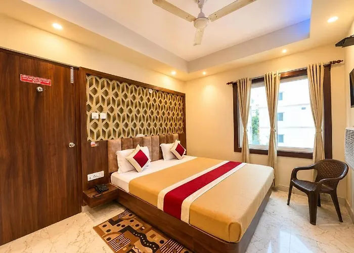 Goroomgo Sai Sandpiper ! Puri গোরুমগো সাই স্যান্ডপাইপার! পুরী Near-Sea-Sight-Beach-And-Temple-Spacious-Room With-Wifi-Restaurant-And-Parking-Facilities-Prime-Location-Best Hotel In Puri