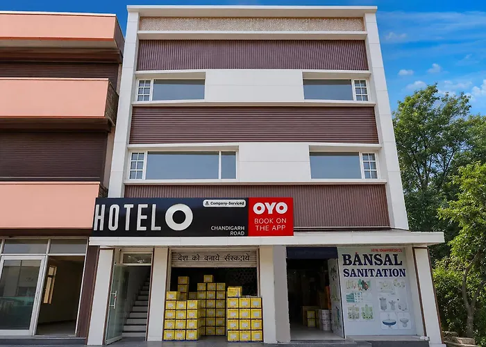 Super Hotel O By Oyo Chandigarh Road Formerly Royal Woods Zirakpur