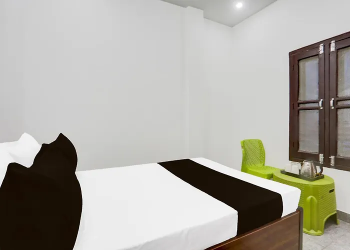 Spot On Hotel Royal Inn