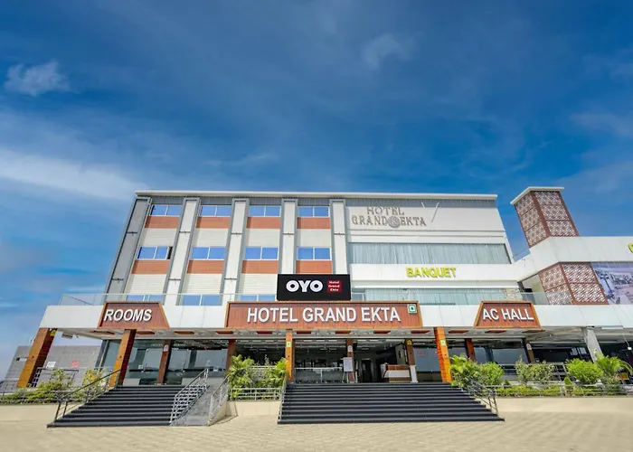 Hotel O Grand Ekta