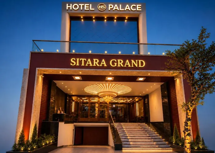 Sitara Grand Hs Palace, 1 Km From Har Ke Pauri, Haridwar #Privateparking
