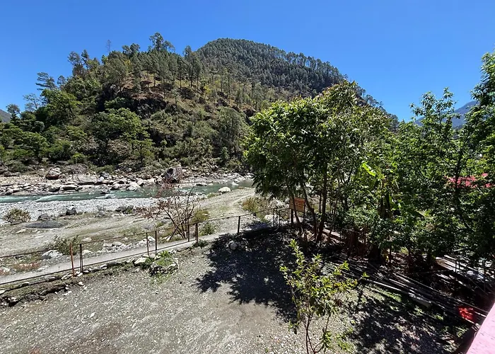 Omji Ashram - Tapovan Kuti