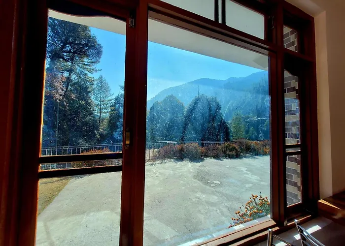 Vikas Hotel And Restaurant