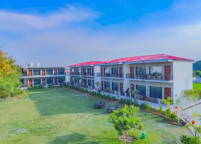 Corbett Wild Flower By J D Resort