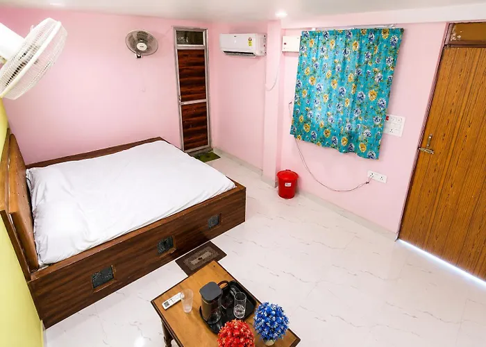 Bandhan Marriage Hall And Hotel
