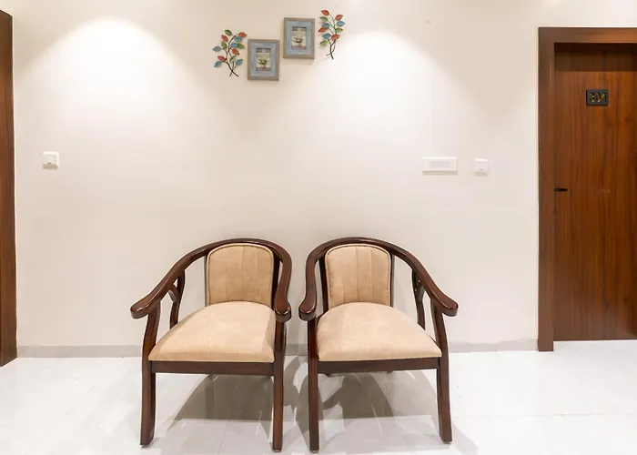 Lumina Stays-Modern Luxury Rooms, Near Nad