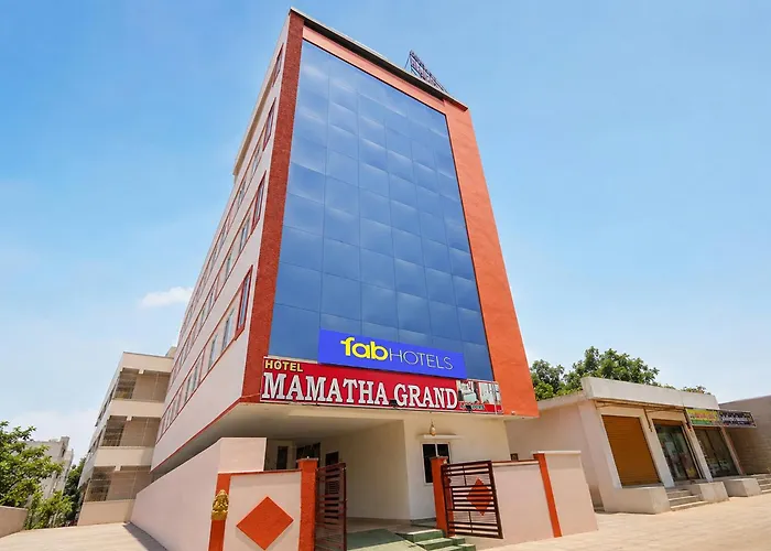 Fabhotel Mamatha Grand - Nr Khammam Railway Station