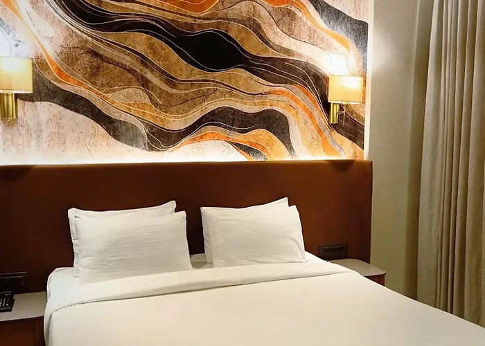 Krishna Palace Hotel , Ulhasnagar