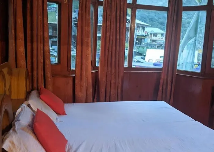 Lake View Resort Kafnoo