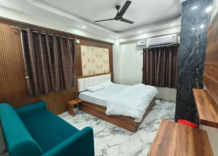 Hotel Blue Neck