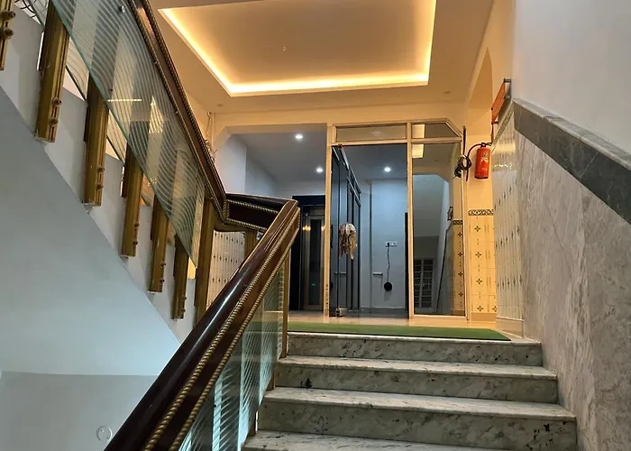 Hotel Umang