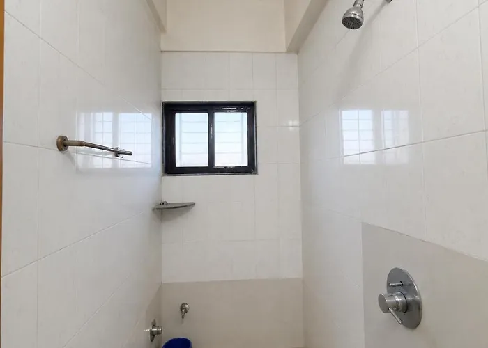 Hotel Shree Jay Amba Deluxe