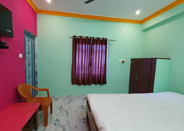 Hotel The Royal Paradise