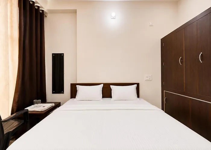 Radha Krishna Hotel