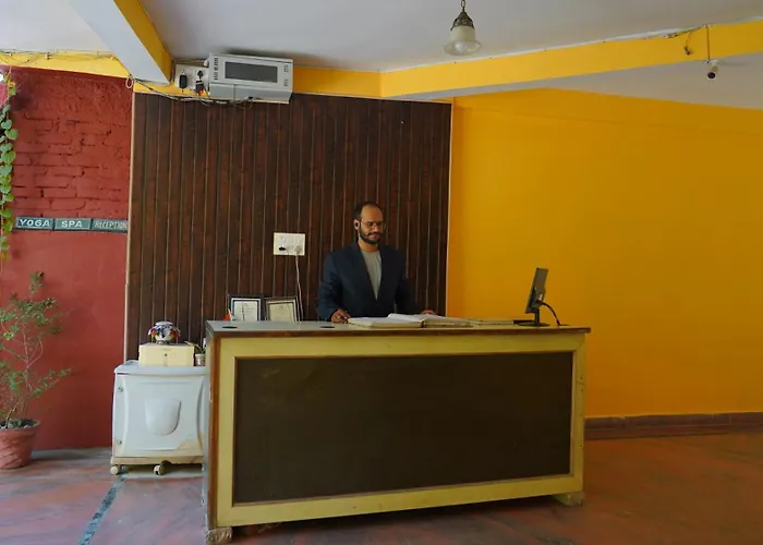 Rishikesh Sadan - The Spiritual Retreat